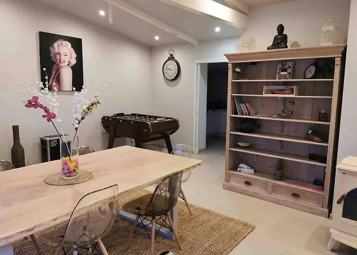 Maison Cadre Paisible Face Au * Peigney